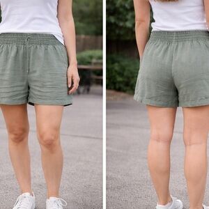 Universal Thread Linen-Blend Pull-On Shorts – Women’s Size Large – Sage Green